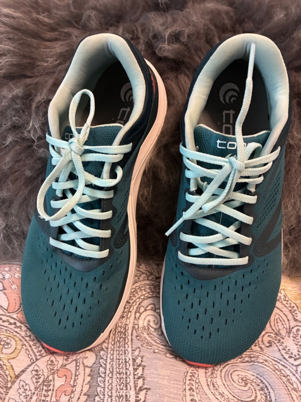 Women's green Athletic Running Shoes